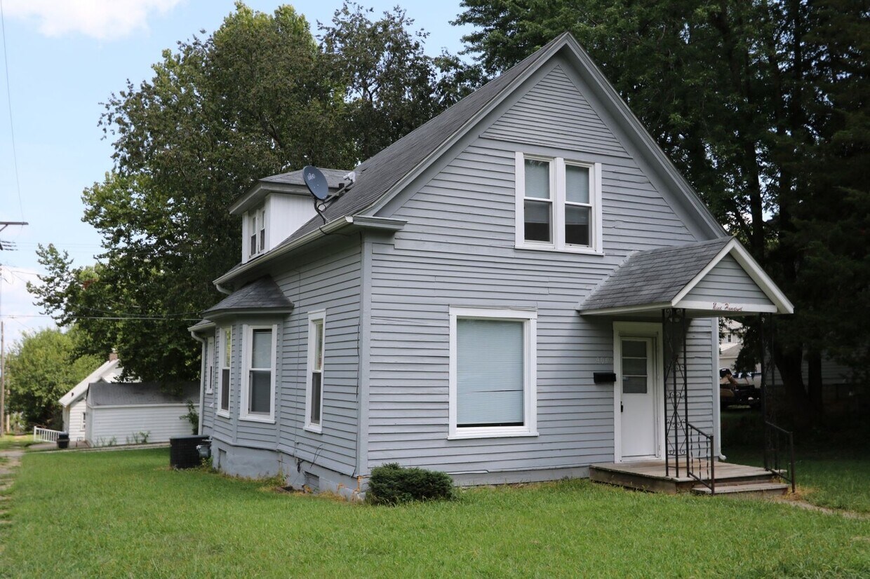 Foto principal - 2 Bedroom 2 Bath House