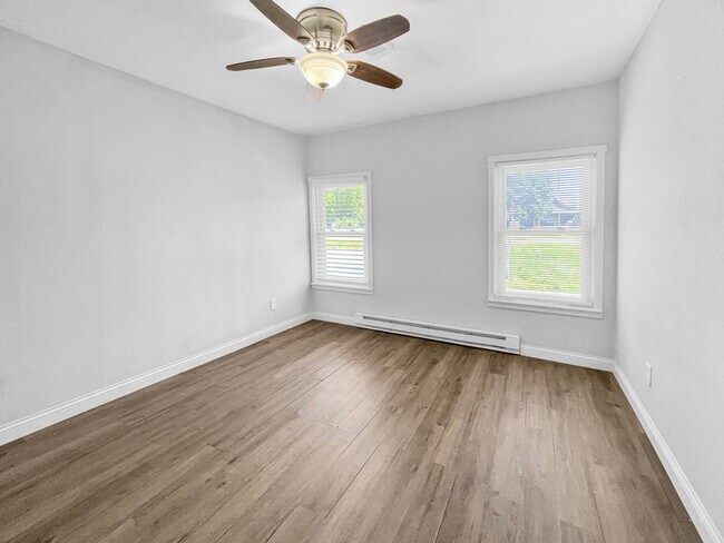 Building Photo - 3846 Blue Ridge Blvd