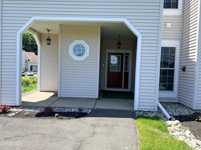 Building Photo - 413 Diamond Rock Cir