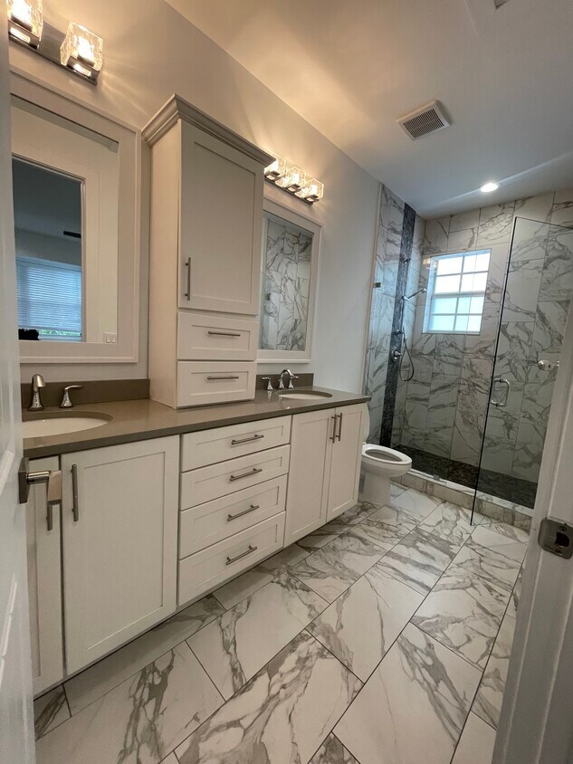 Foto principal - 639 SW 12th Ave