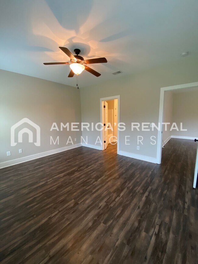 Foto del edificio - Home for Rent in Tuscaloosa!  DEPOSIT PEND...