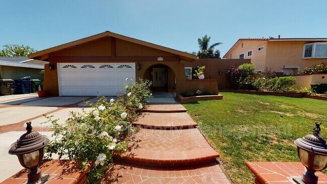 Building Photo - 9092 Brabham Dr