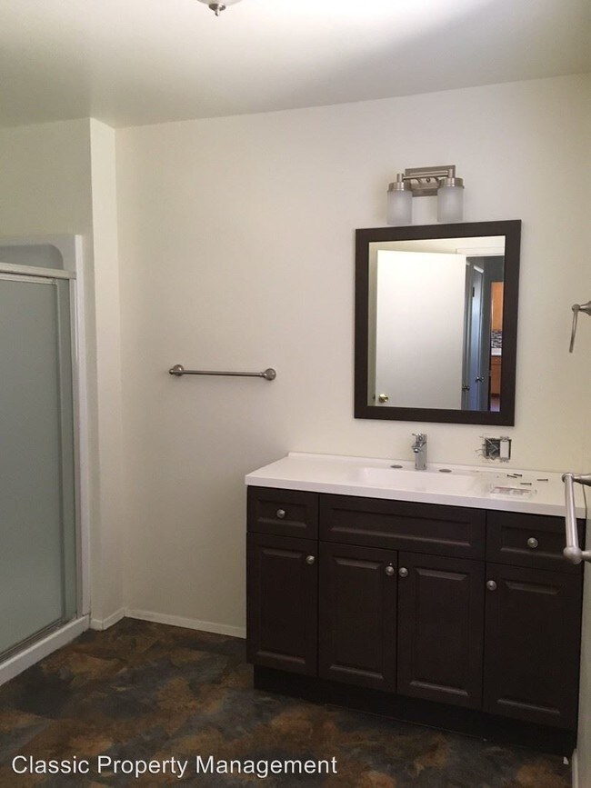 Building Photo - 4 br, 2.5 bath House - 5090 Allred Road