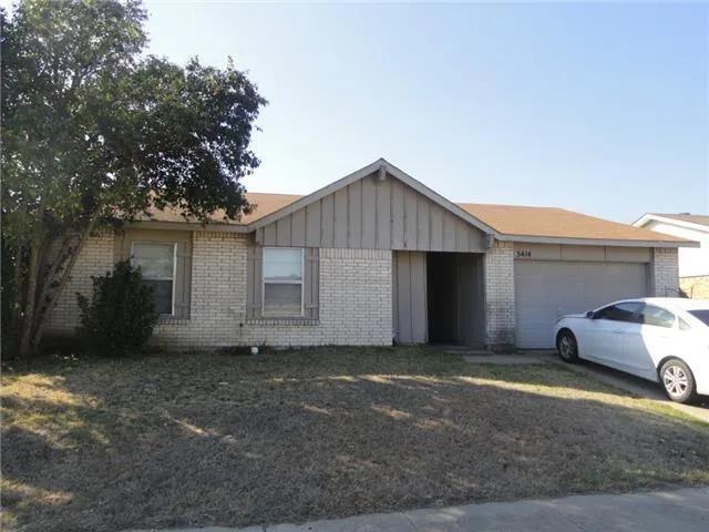 Photo - 3414 Chesapeake Dr House