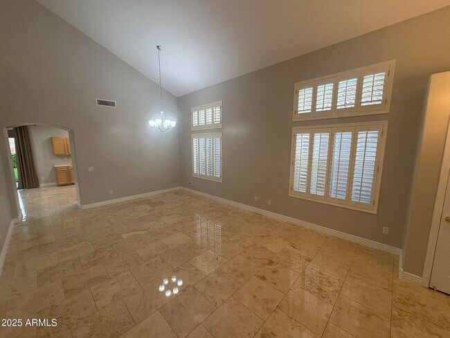 Foto del edificio - 17633 N 41st St