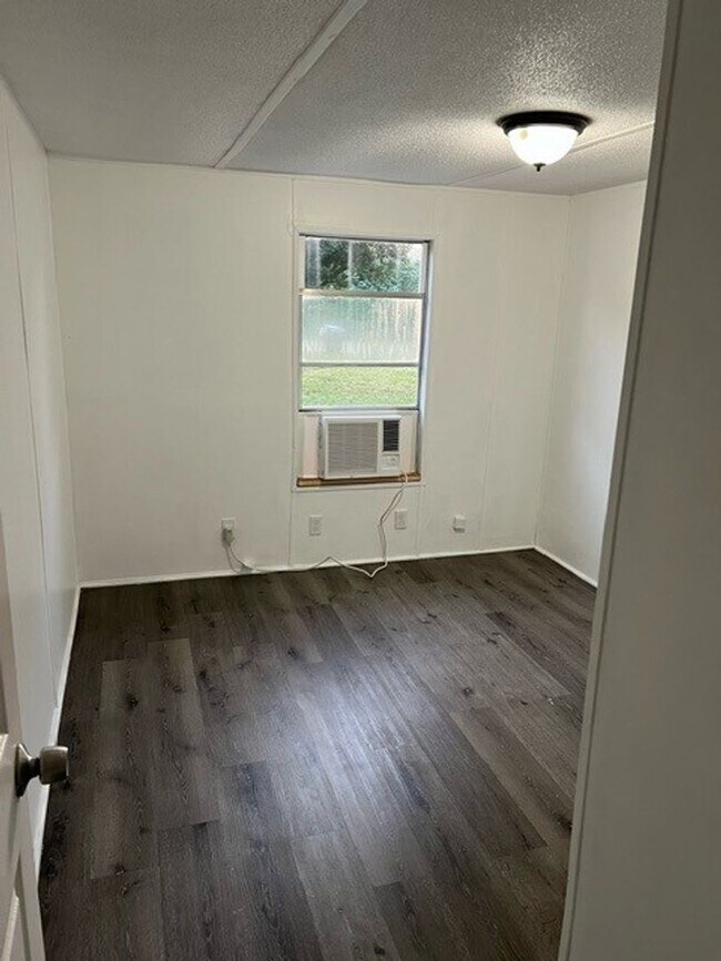 Foto del edificio - 3737 MS-301