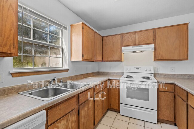 Foto del edificio - 888 S Curtis Ave