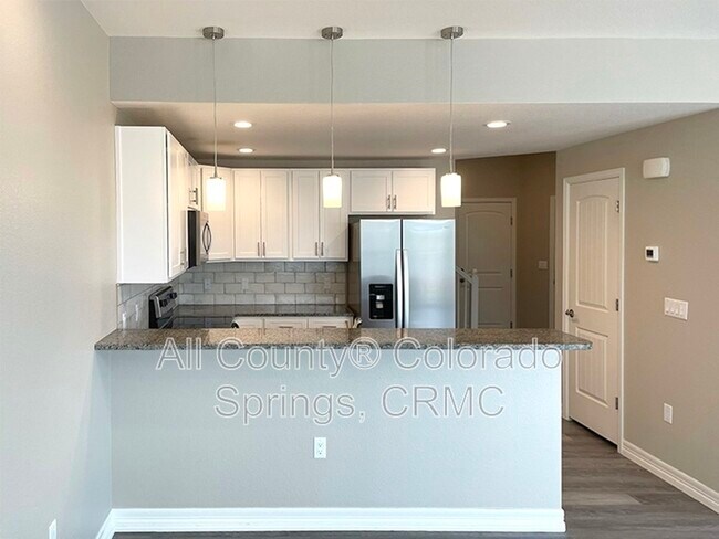 Foto del edificio - 610 Thimbleberry Point