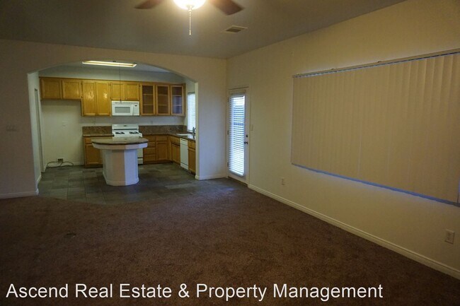 Foto del edificio - 4 br, 2 bath House - 11809 Crescent Creek Ct