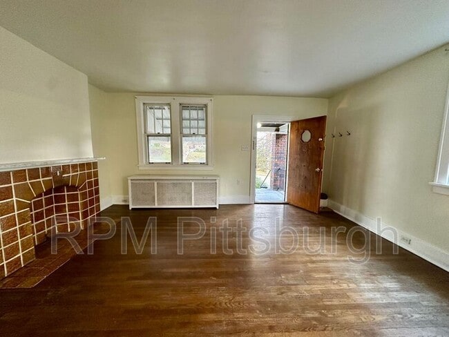 Foto del edificio - 3306 Shady Ave Ext