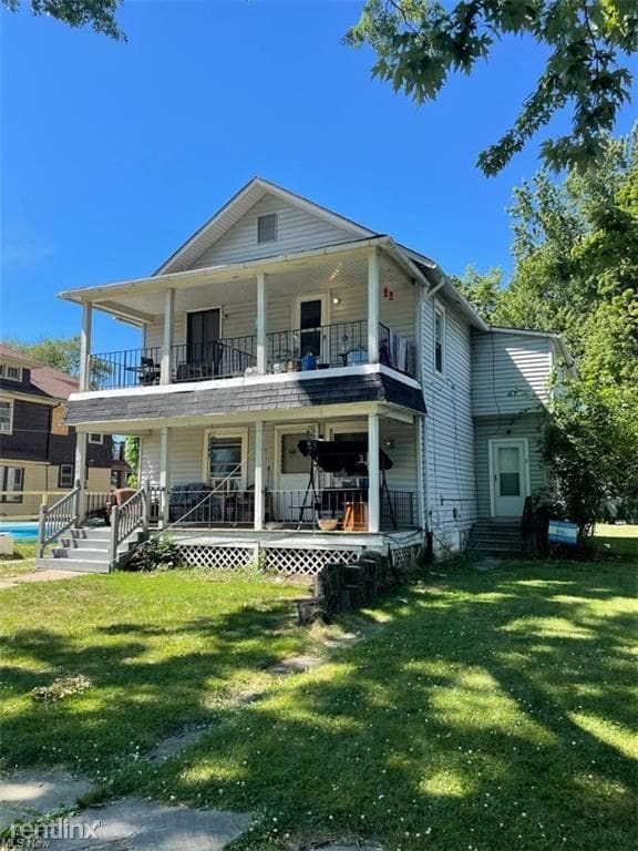 1234 W 6th St Unit 3, Lorain, OH 44052 Room for Rent in Lorain, OH