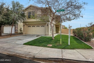 Building Photo - 13441 W Rose Ln