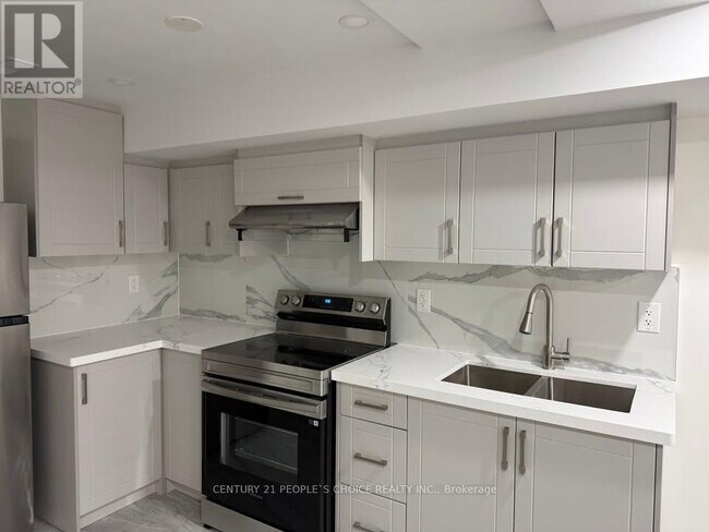 Photo du bâtiment - 56 Florette Pl