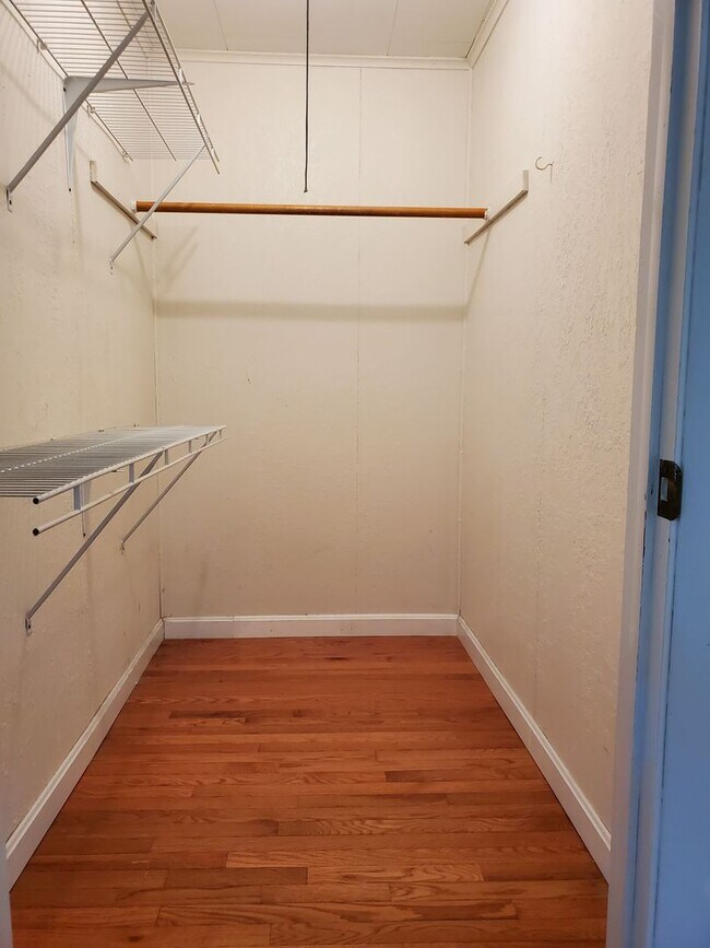 Foto del edificio - 77 Joseph St