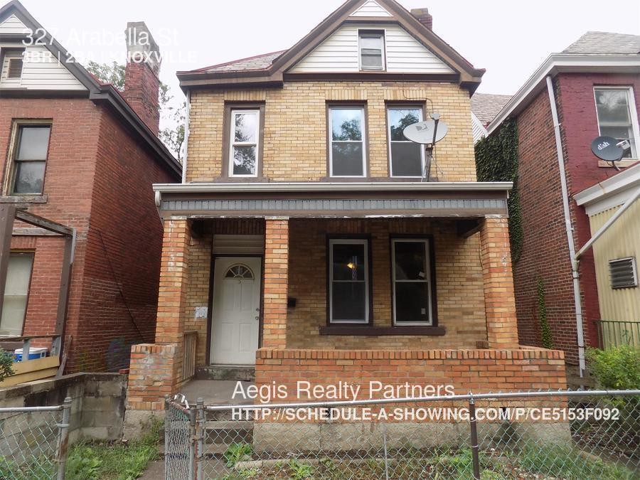 Primary Photo - 327 Arabella St
