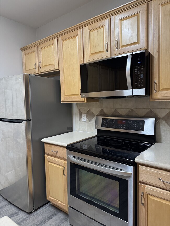 Foto del edificio - 14907 Santa Lucia Dr