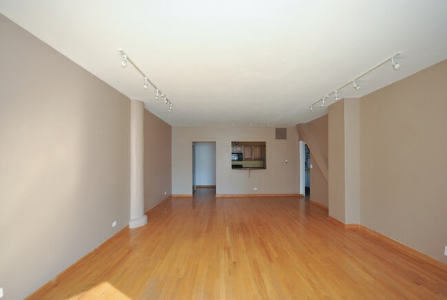 Building Photo - 431 S Dearborn St