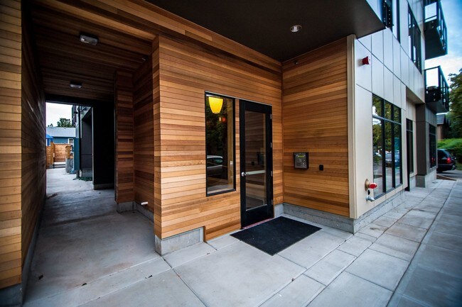 Foto del edificio - 2651 NW Thurman St