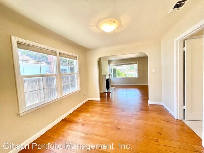 Building Photo - 3 br, 2 bath House - 1320 Belmont Ave.