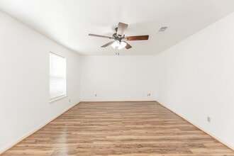 Building Photo - 7547 Brompton St Building Photo - 7547 Brompton St