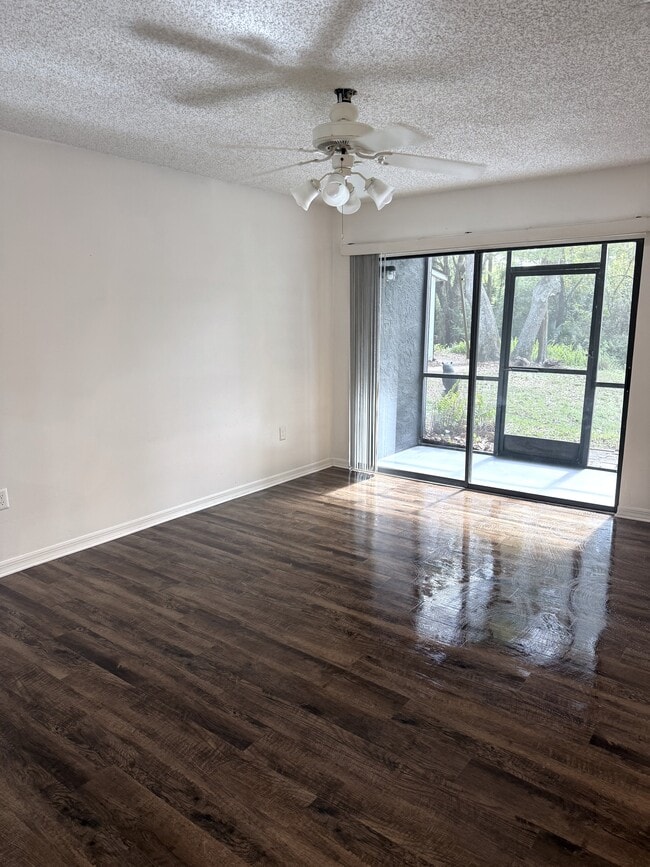 Photo - 180 Waterfall Way Townhome