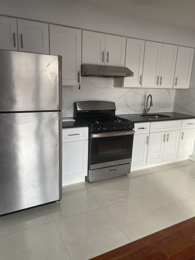 Foto principal - 2231 W 9th St