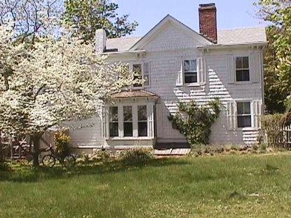 Building Photo - 206 Madison St