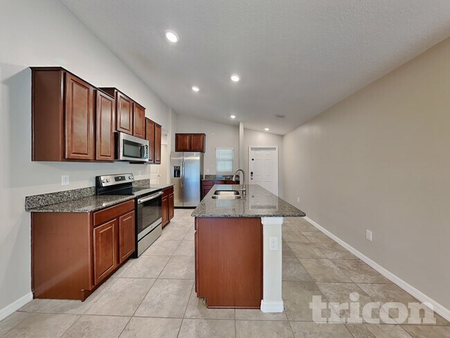 Building Photo - 12742 Lemon Pepper Dr