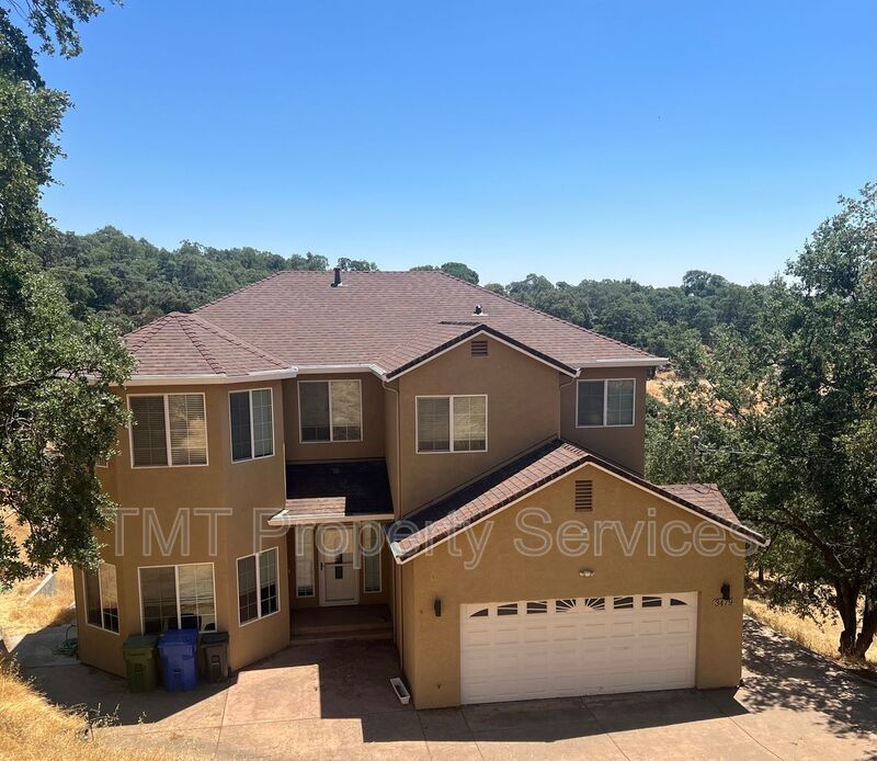 Foto principal - 3479 Hanley Dr