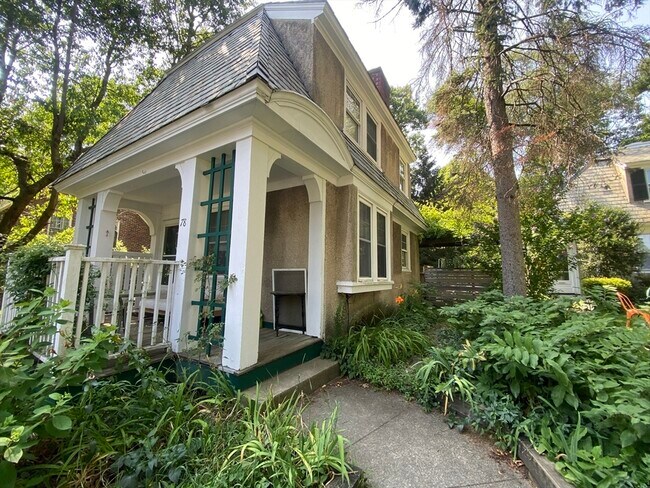Building Photo - 78 Southbourne Rd