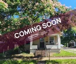 Building Photo - 1436 Sycamore St
