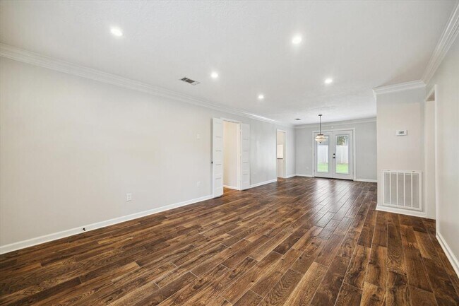 Foto del edificio - 4308 Jane St