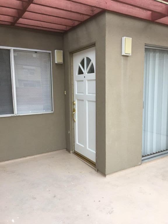 122 W Wilshire Ave, Fullerton, CA 92832 Apartments at 122 W Wilshire