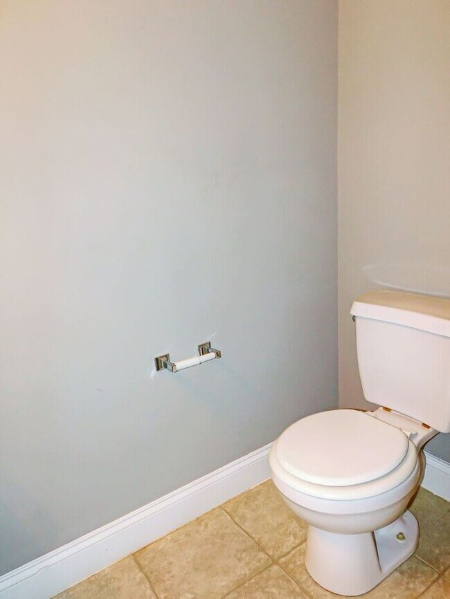 Building Photo - Pet Friendly 2 Story Duplex with Private Deck