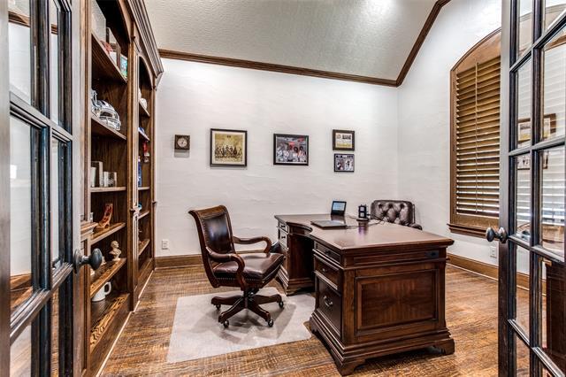 Foto del edificio - 6394 Amesbury Dr