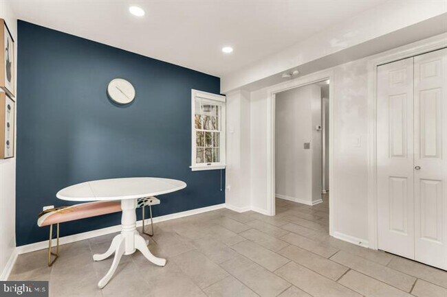 Foto del edificio - 10855 Lockwood Dr