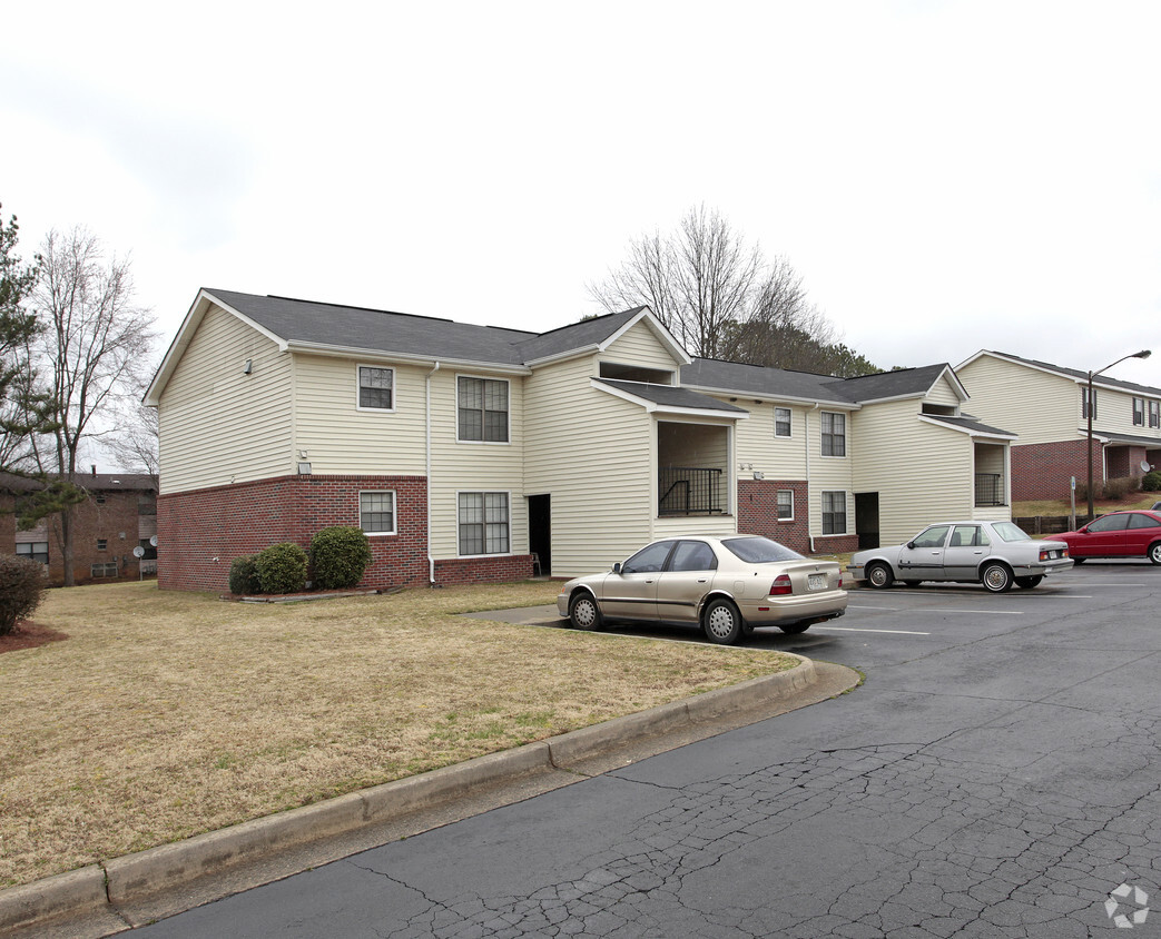 Foto del edificio - Eagle Cliff Apartments