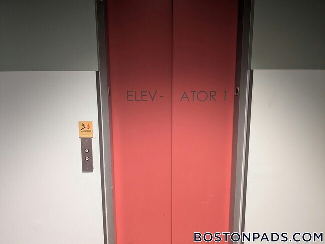 Foto del edificio - 61 Brookline Ave