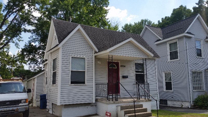 Foto principal - 1034 Sibley St NW