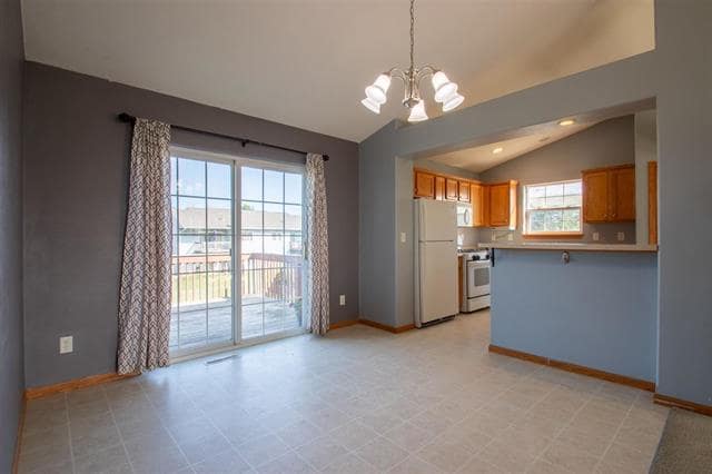 Building Photo - 1400 Doe Run Dr