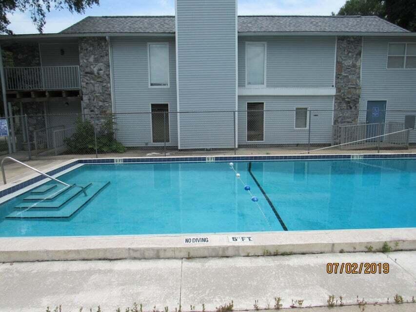 Primary Photo - 201 E College Blvd