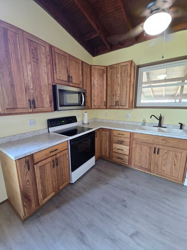 Foto del edificio - Move in Ready Ranch home in Westminster
