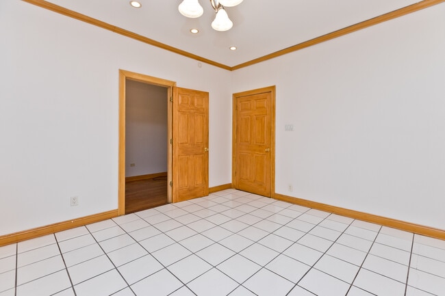Building Photo - 3441 N Keating Ave