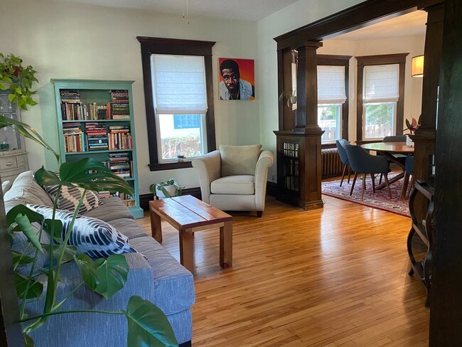 Living room off of dining room - 3224 38th Ave S