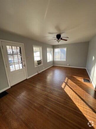 Building Photo - 3842 E Pleasant Run Parkway North Dr