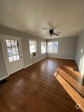 Building Photo - 3842 E Pleasant Run Parkway North Dr