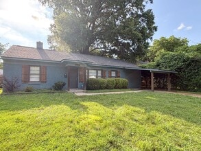 Building Photo - 1501 Flamingo Rd