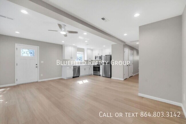 Foto del edificio - 253 Woodruff St