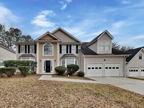 Building Photo - 408 Leafmore Rd SW