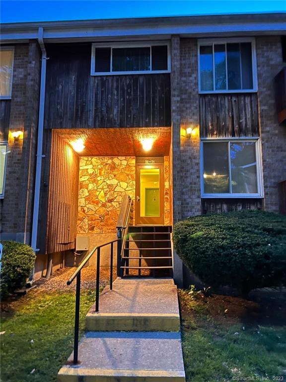 Primary Photo - 333 Vincellette St